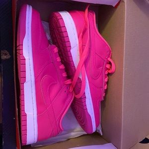 Pink Nike women’s or men’s